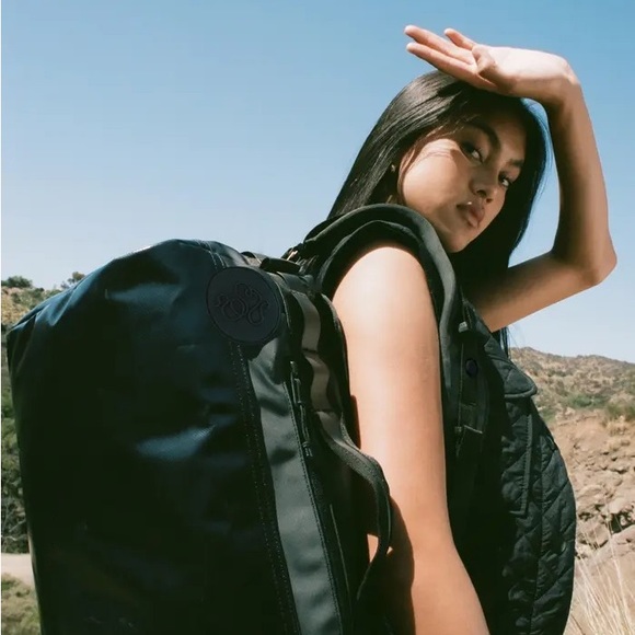 Baboon to the Moon Handbags - Baboon to the Moon Small Go-Bag Waterproof Convertible 40L Backpack